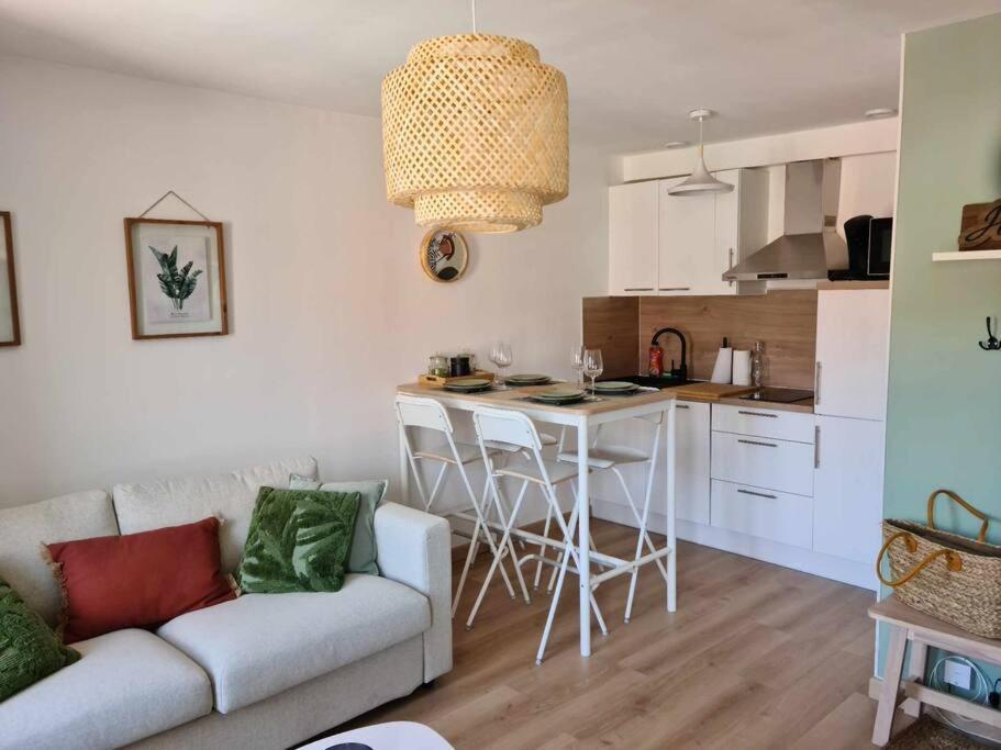 Apartament Les Coteaux De Mahe Tournon-sur-Rhone Zewnętrze zdjęcie