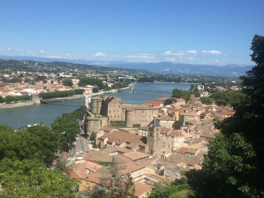 Apartament Les Coteaux De Mahe Tournon-sur-Rhone Zewnętrze zdjęcie